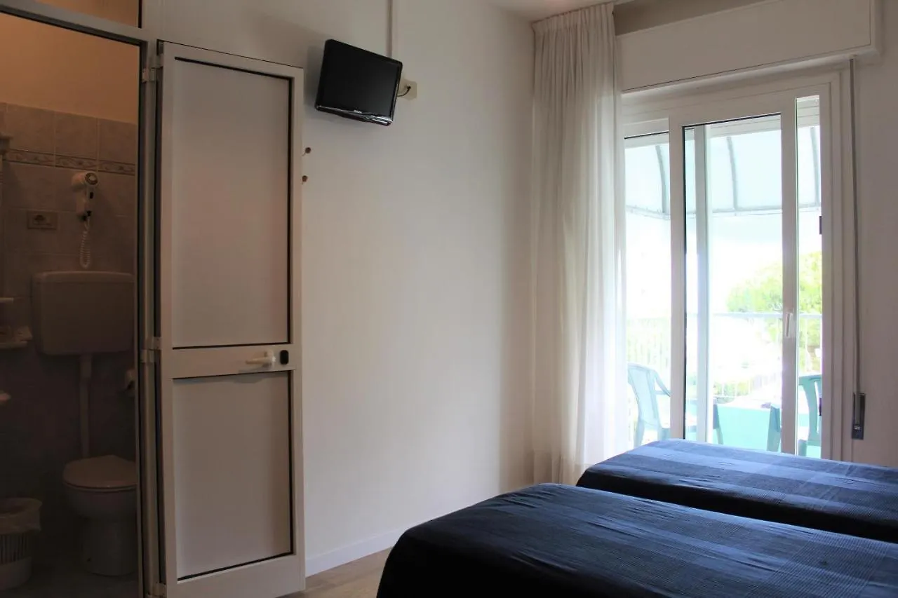 Hotel Palme Park & Beach Included Lido di Jesolo 3*,