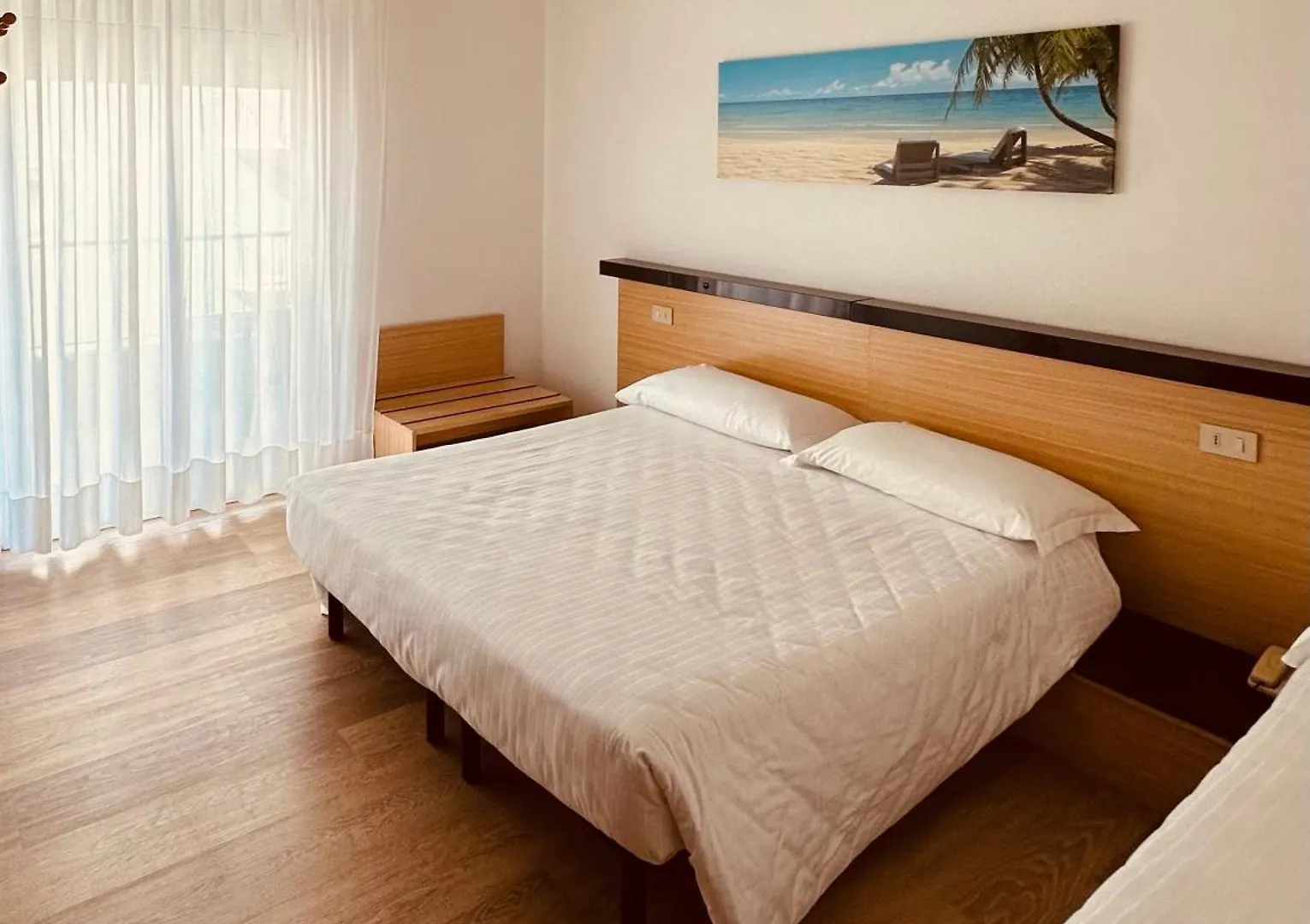 Hotel Palme Park & Beach Included ليدو دي يسولو